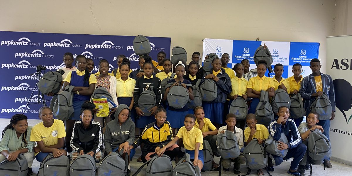 Rossing donates 400 school bags and stationery to Tsumkwe secondary school
